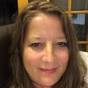 Meet your Posher, Candie